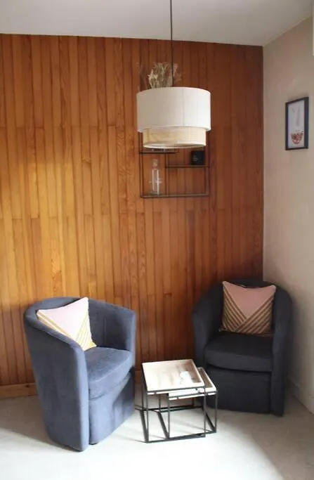 Central Studio Ideal For Hikers Or Skiers Brides-les-Bains France