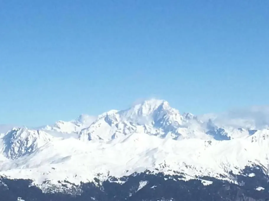 Apartment Central Studio Ideal For Hikers Or Skiers Brides-les-Bains