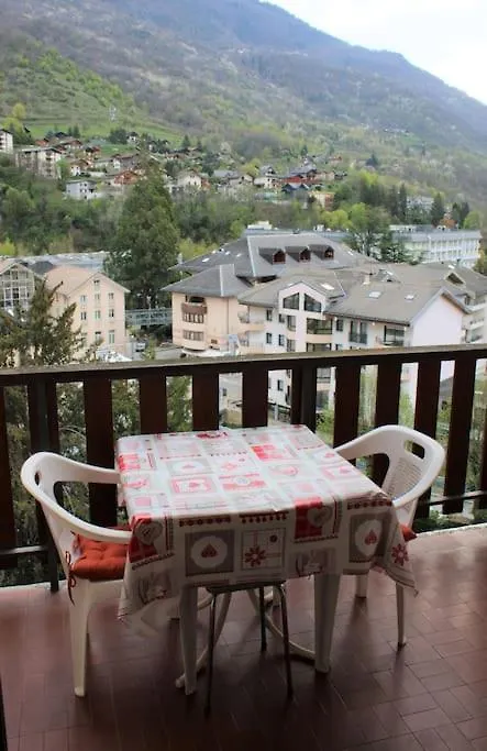 Central Studio Ideal For Hikers Or Skiers Brides-les-Bains Apartment